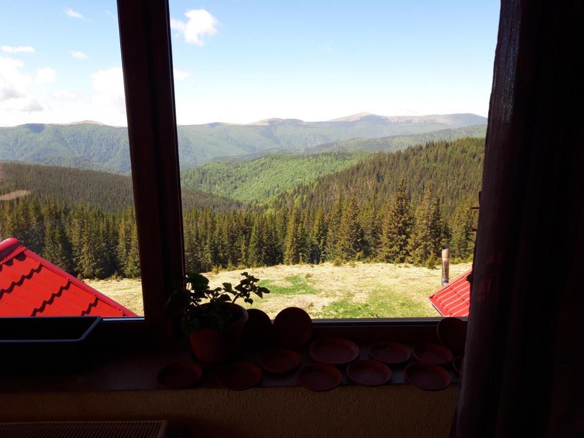 Отель Piatra Rancii Рынка Экстерьер фото