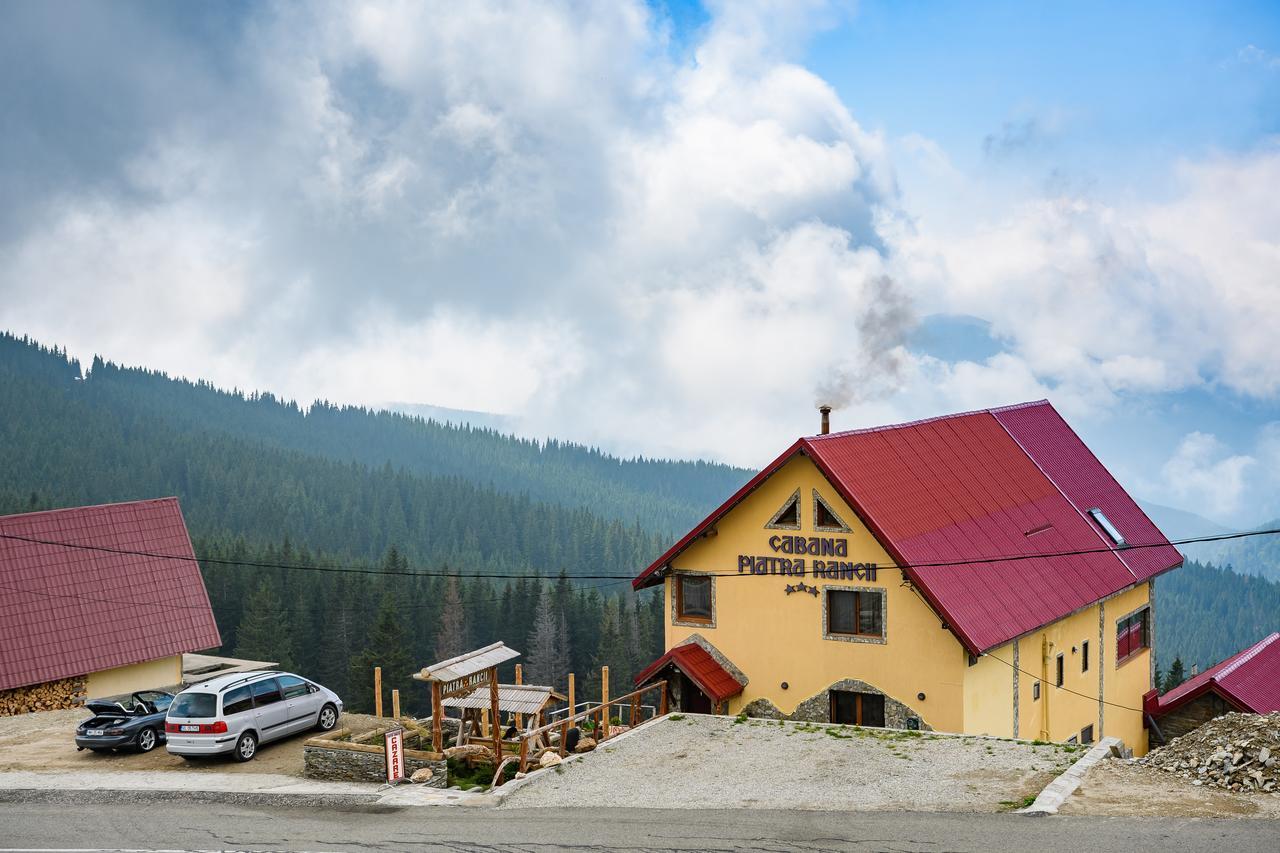 Отель Piatra Rancii Рынка Экстерьер фото